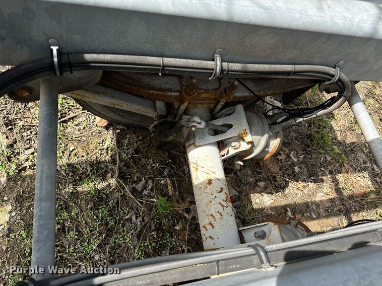 image for item DV1871 2008 Sauber Mfg Co. 4500 pole trailer