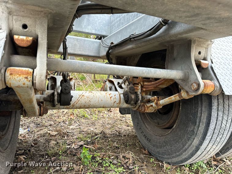 image for item DV1872 2002 Sauber MFG. Co. 4500 pole trailer