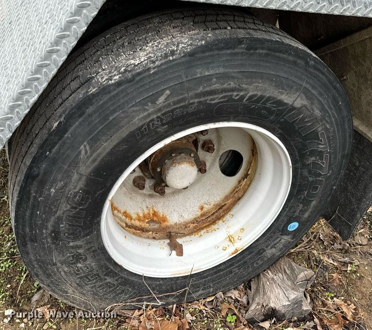 image for item DV1872 2002 Sauber MFG. Co. 4500 pole trailer