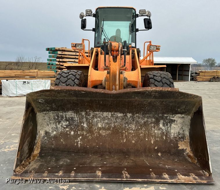 image for item DV1873 2005 Daewoo Mega 300V wheel loader