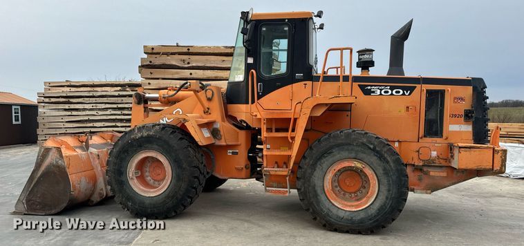 image for item DV1873 2005 Daewoo Mega 300V wheel loader