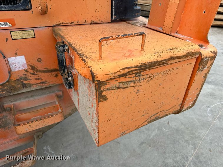 image for item DV1873 2005 Daewoo Mega 300V wheel loader