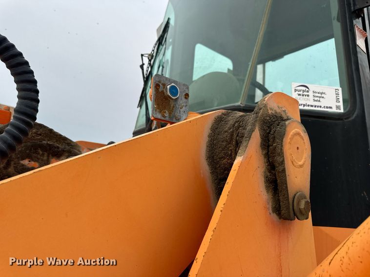 image for item DV1873 2005 Daewoo Mega 300V wheel loader