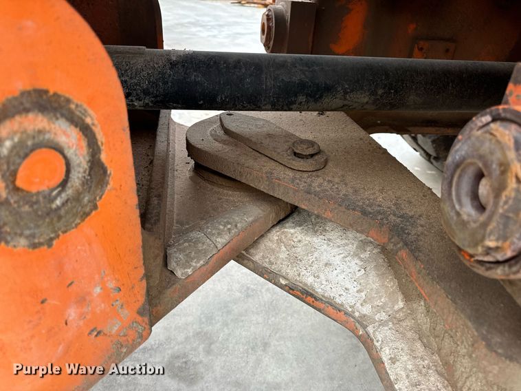 image for item DV1873 2005 Daewoo Mega 300V wheel loader