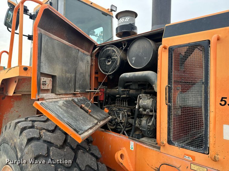 image for item DV1873 2005 Daewoo Mega 300V wheel loader