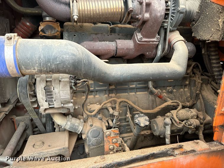 image for item DV1873 2005 Daewoo Mega 300V wheel loader