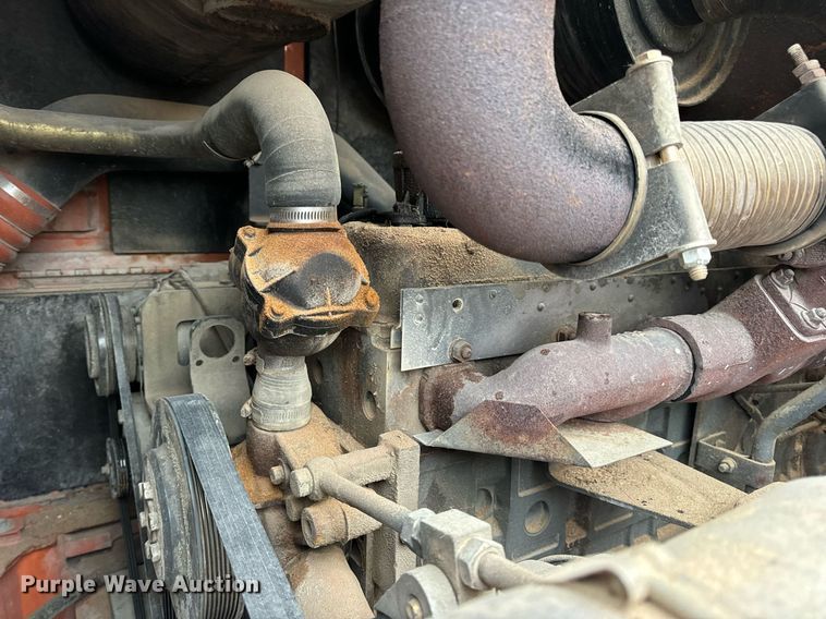 image for item DV1873 2005 Daewoo Mega 300V wheel loader