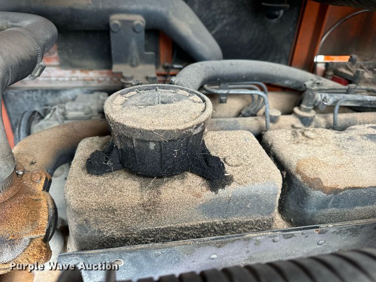 image for item DV1873 2005 Daewoo Mega 300V wheel loader