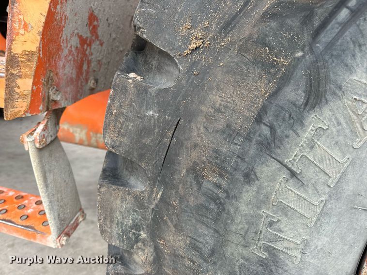 image for item DV1873 2005 Daewoo Mega 300V wheel loader