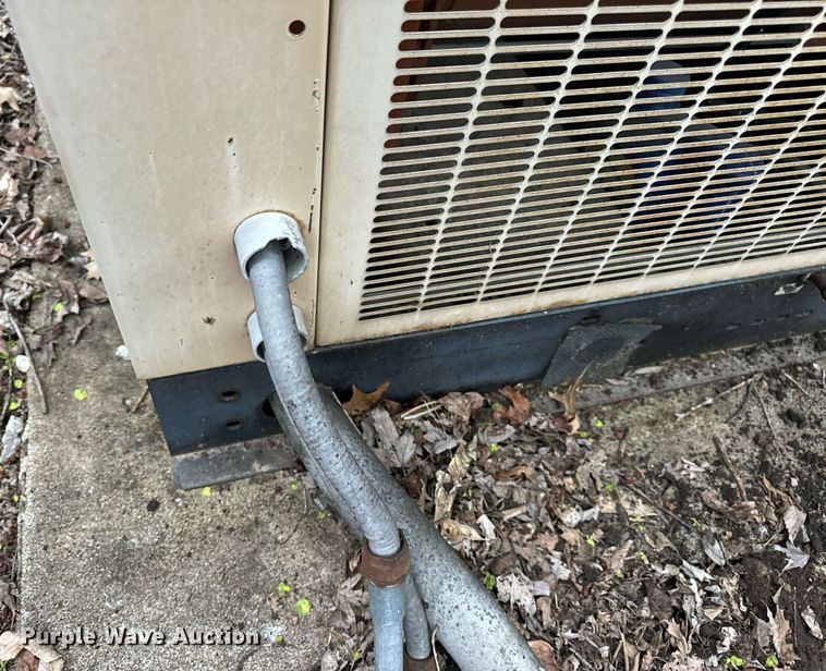 image for item DV1877 Generac 90A01636-S generator