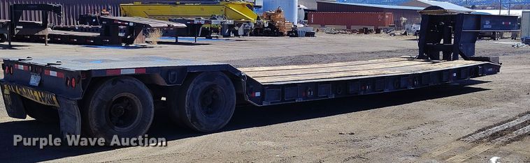 image for item DV6706 1982 Eager Beaver lowboy equipment trailer