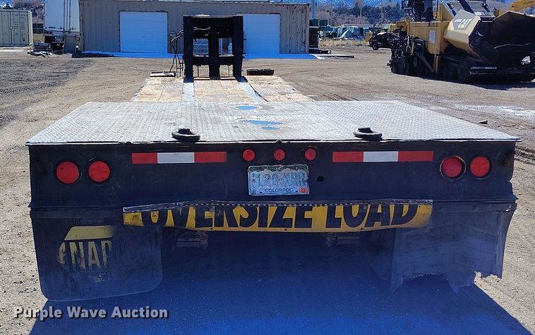 image for item DV6706 1982 Eager Beaver lowboy equipment trailer