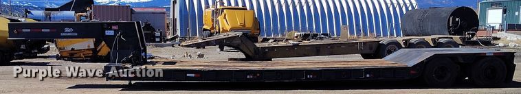 image for item DV6706 1982 Eager Beaver lowboy equipment trailer