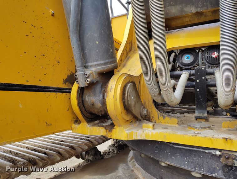 image for item DV6729 2018 John Deere 470G LC excavator