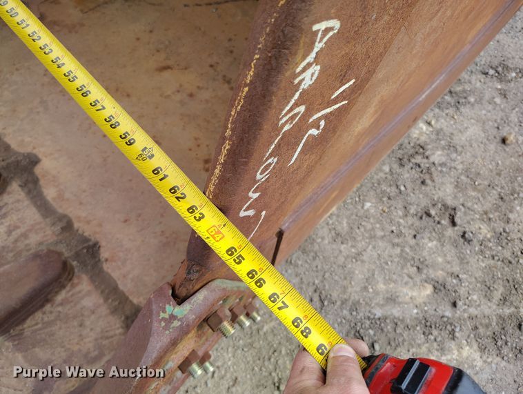 image for item DV6729 2018 John Deere 470G LC excavator