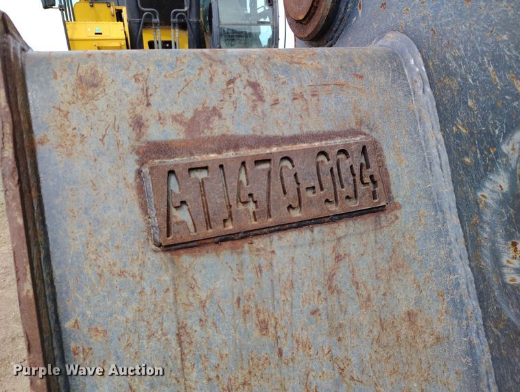 image for item DV6729 2018 John Deere 470G LC excavator