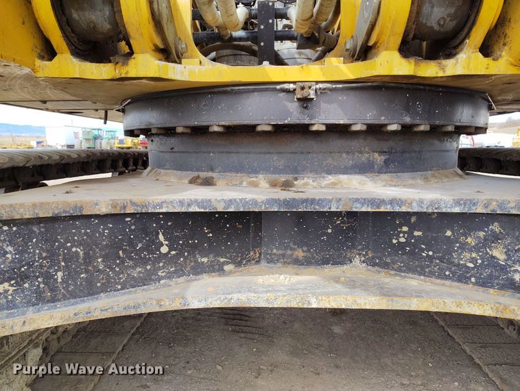 image for item DV6729 2018 John Deere 470G LC excavator