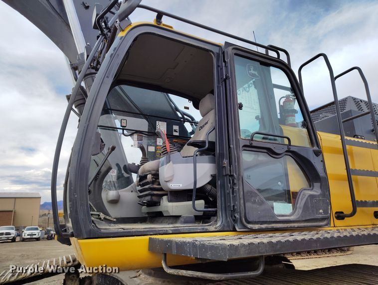 image for item DV6729 2018 John Deere 470G LC excavator