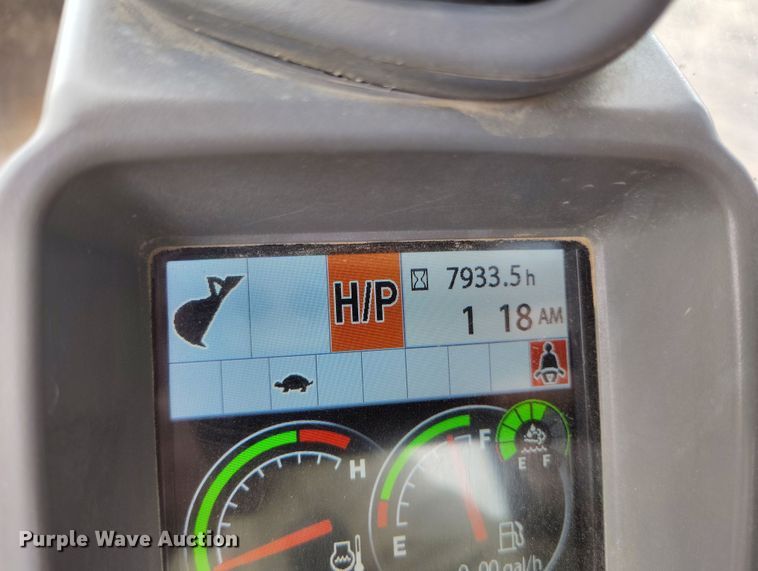 image for item DV6729 2018 John Deere 470G LC excavator