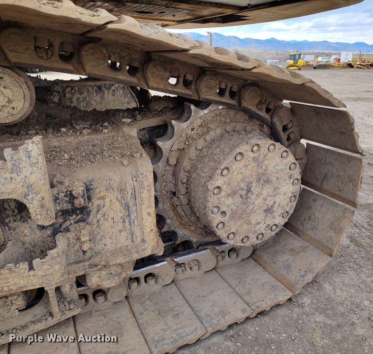 image for item DV6729 2018 John Deere 470G LC excavator