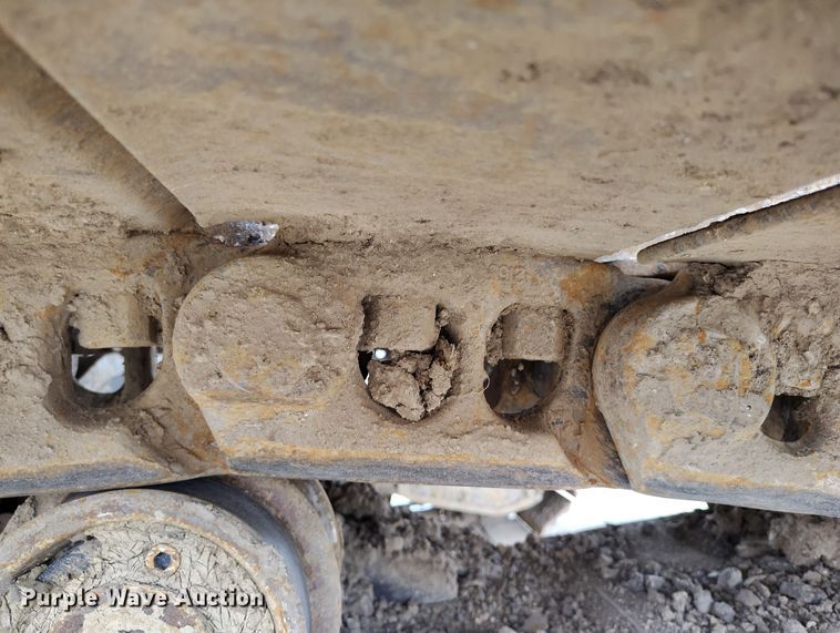 image for item DV6729 2018 John Deere 470G LC excavator