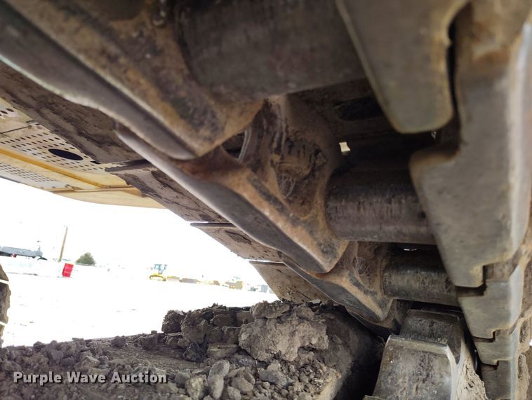 image for item DV6729 2018 John Deere 470G LC excavator