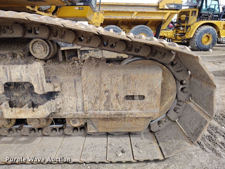 image for item DV6729 2018 John Deere 470G LC excavator