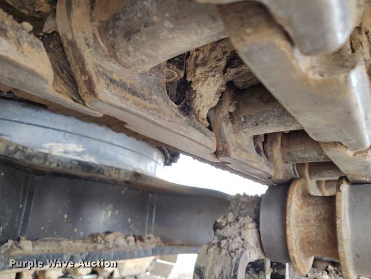 image for item DV6729 2018 John Deere 470G LC excavator