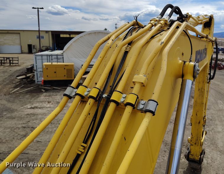 image for item DV6730 2018 Komatsu PC240LC-11 excavator