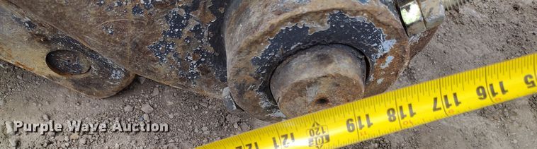 image for item DV6730 2018 Komatsu PC240LC-11 excavator