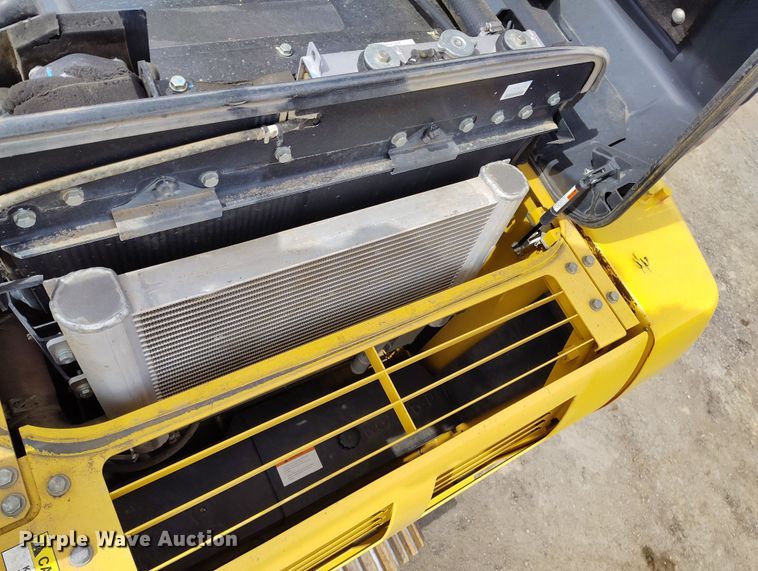 image for item DV6730 2018 Komatsu PC240LC-11 excavator