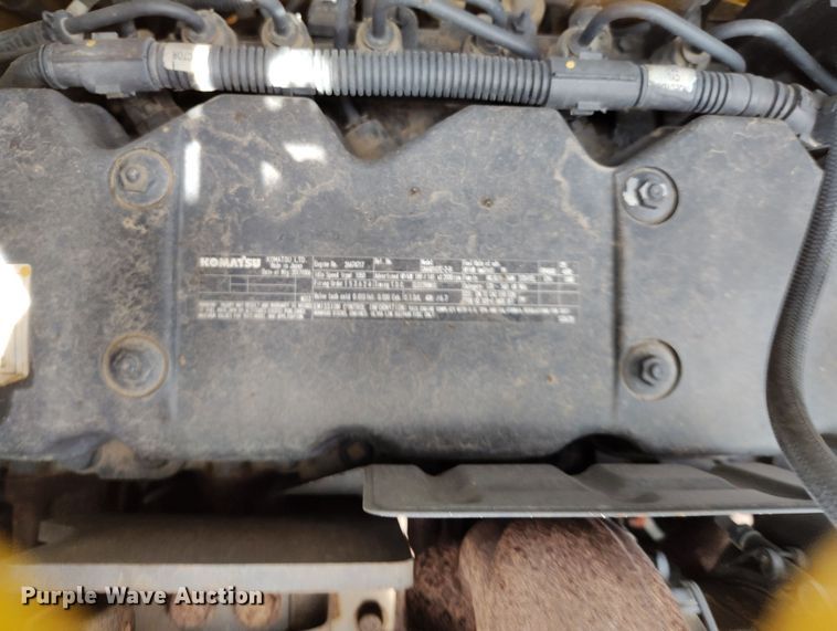 image for item DV6730 2018 Komatsu PC240LC-11 excavator