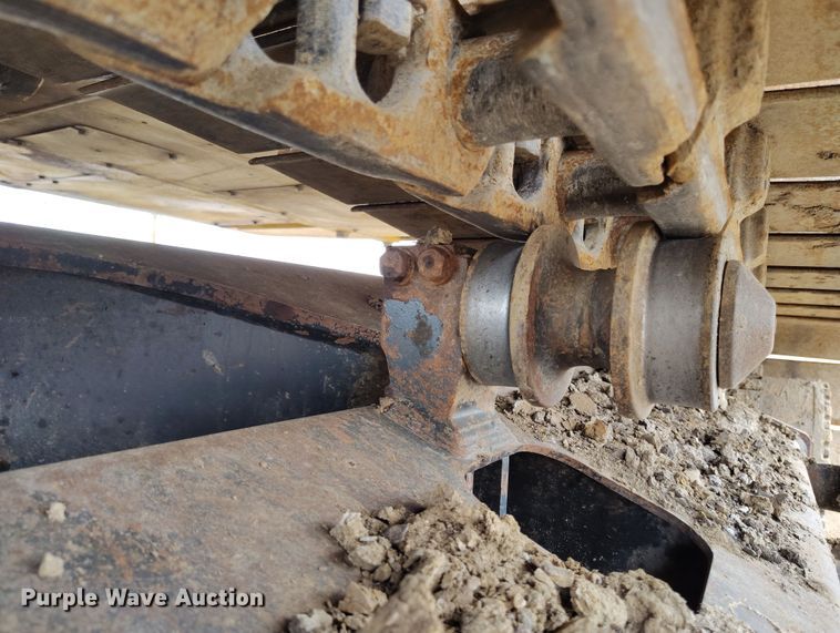 image for item DV6730 2018 Komatsu PC240LC-11 excavator