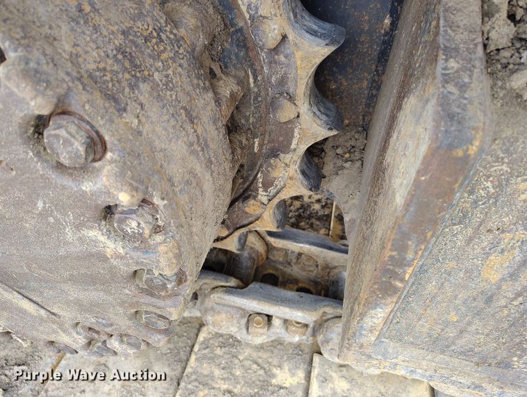 image for item DV6730 2018 Komatsu PC240LC-11 excavator