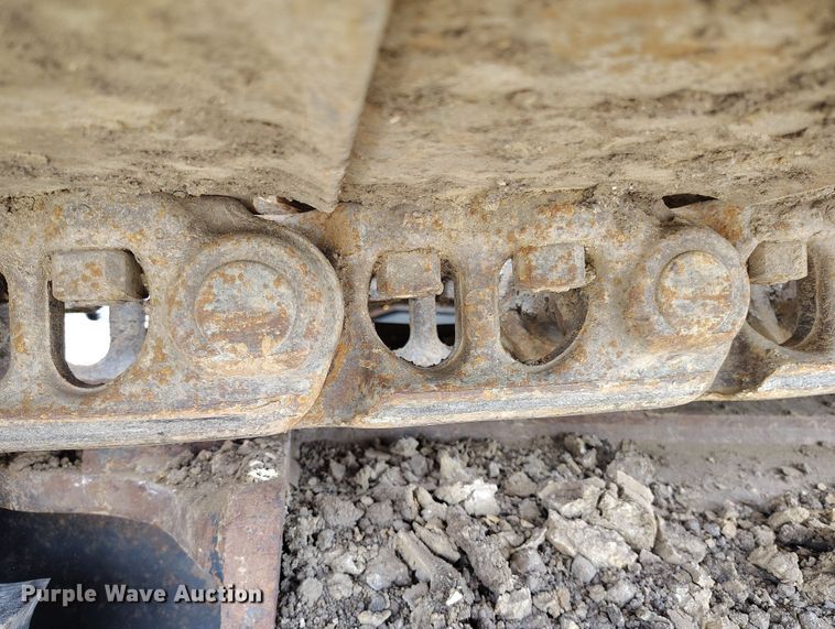 image for item DV6730 2018 Komatsu PC240LC-11 excavator