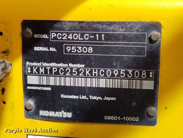 image for item DV6730 2018 Komatsu PC240LC-11 excavator