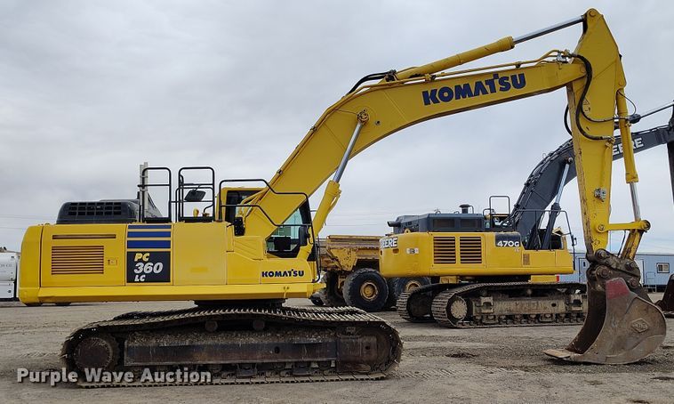 image for item DV6731 2018 Komatsu PC360LC-11 excavator