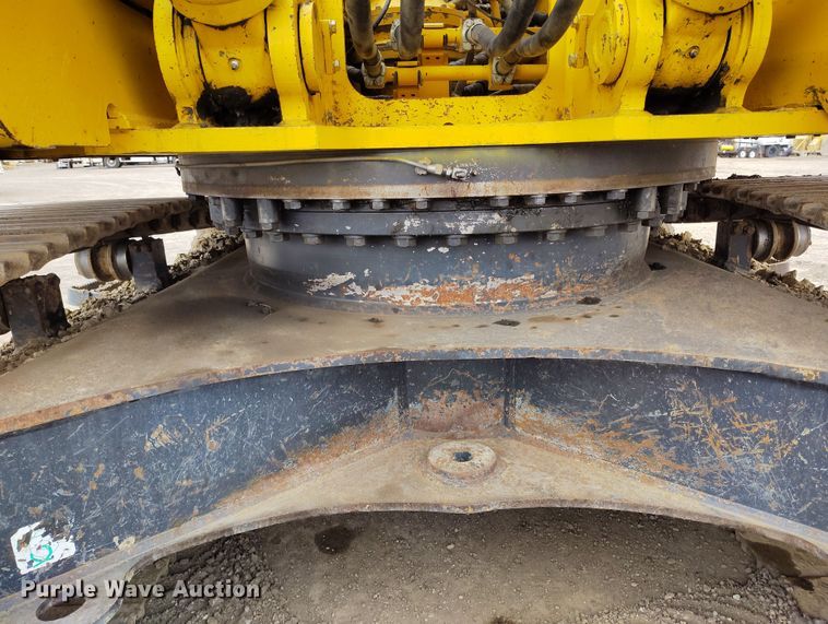 image for item DV6731 2018 Komatsu PC360LC-11 excavator