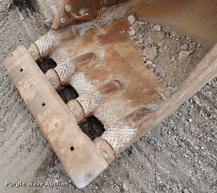 image for item DV6731 2018 Komatsu PC360LC-11 excavator