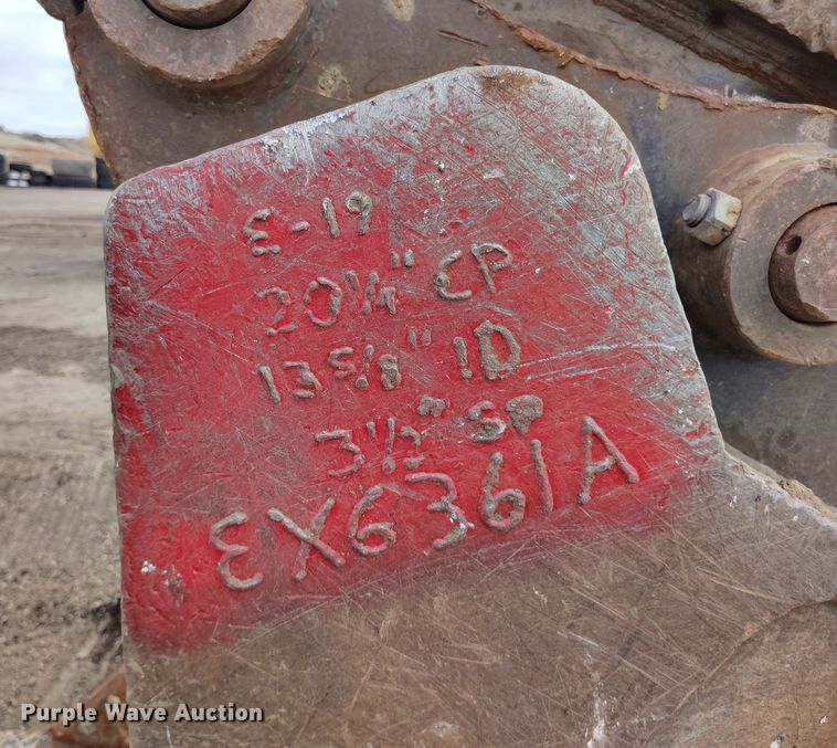 image for item DV6731 2018 Komatsu PC360LC-11 excavator