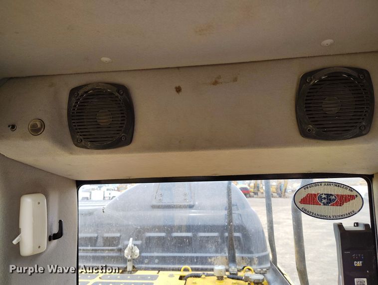 image for item DV6731 2018 Komatsu PC360LC-11 excavator