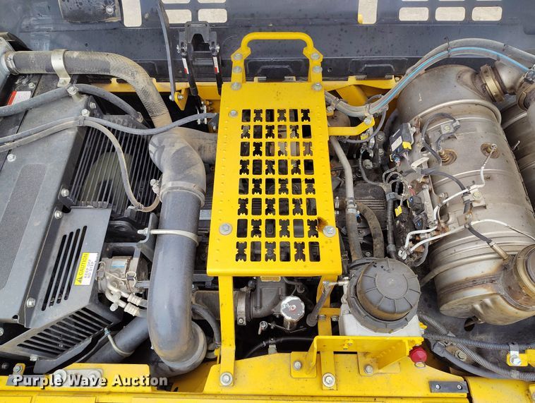 image for item DV6731 2018 Komatsu PC360LC-11 excavator