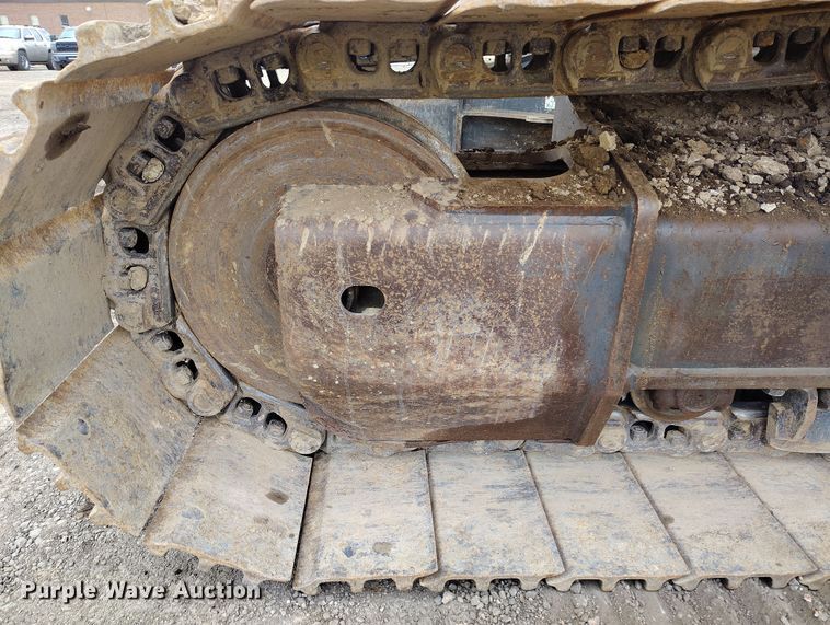 image for item DV6731 2018 Komatsu PC360LC-11 excavator