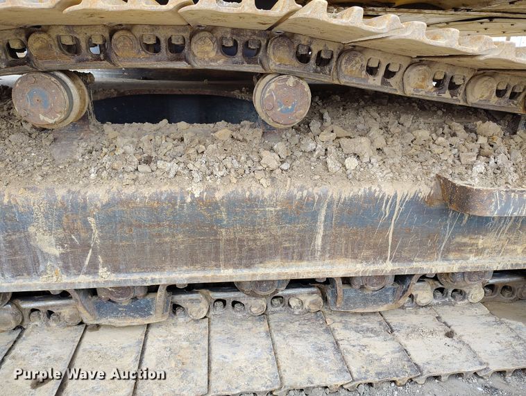 image for item DV6731 2018 Komatsu PC360LC-11 excavator