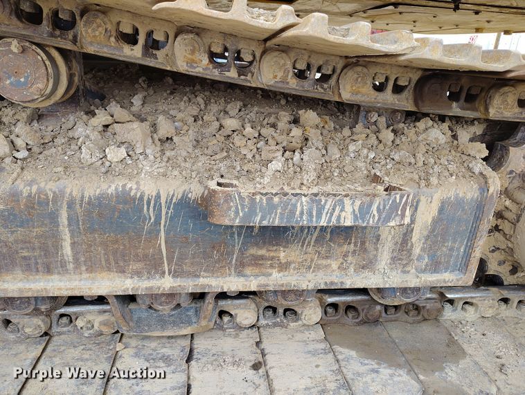 image for item DV6731 2018 Komatsu PC360LC-11 excavator