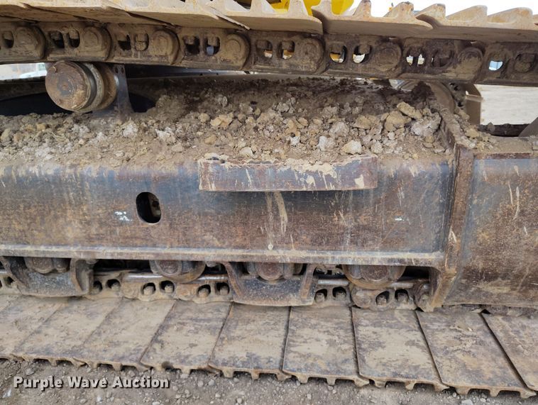 image for item DV6731 2018 Komatsu PC360LC-11 excavator