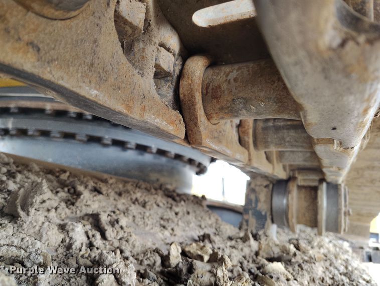 image for item DV6731 2018 Komatsu PC360LC-11 excavator