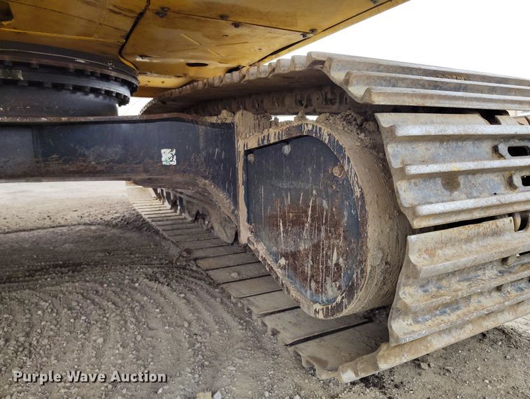 image for item DV6731 2018 Komatsu PC360LC-11 excavator