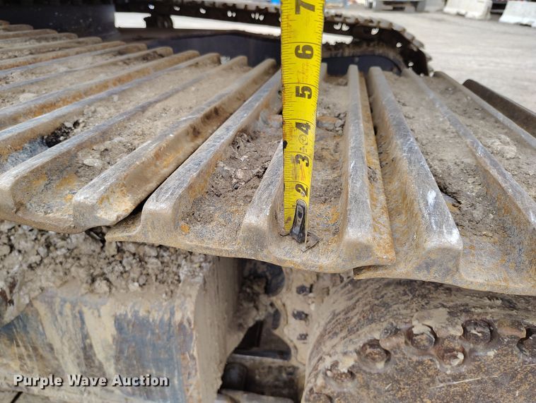 image for item DV6731 2018 Komatsu PC360LC-11 excavator