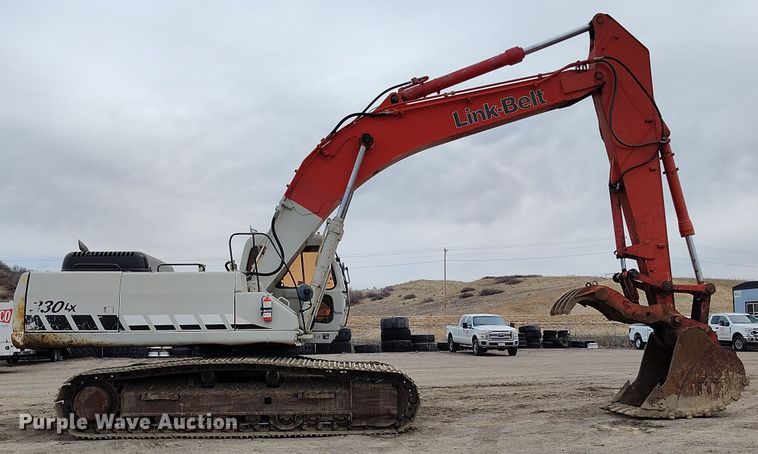 image for item DV6732 2001 Link-Belt 330LX excavator